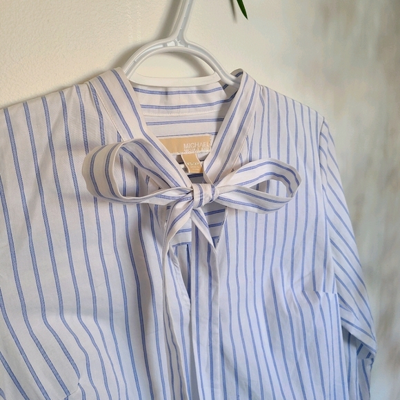 Authentic MK tie-neck blouse - Picture 3 of 6